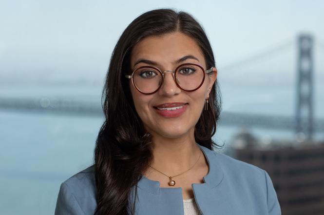 Joanna R. Schacter headshot image