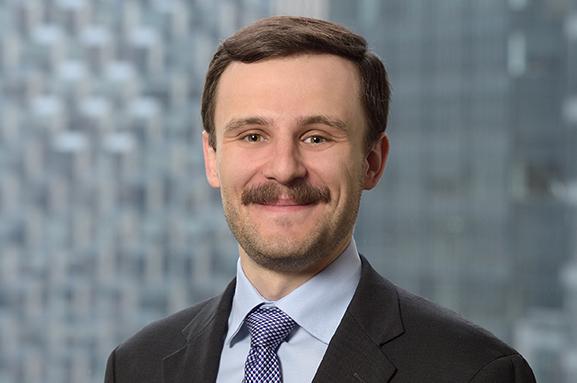 Paul Macri headshot image